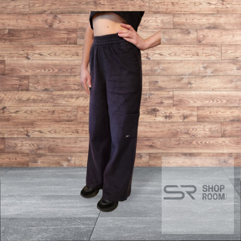Reebok Spodnie dresowe Classics Reverse HT7838 Reebok Spodnie dresowe Classics Reverse HT7838