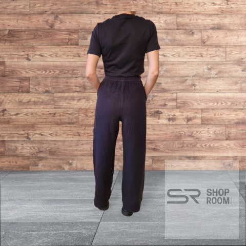 Reebok Spodnie dresowe Classics Reverse HT7838 Reebok Spodnie dresowe Classics Reverse HT7838